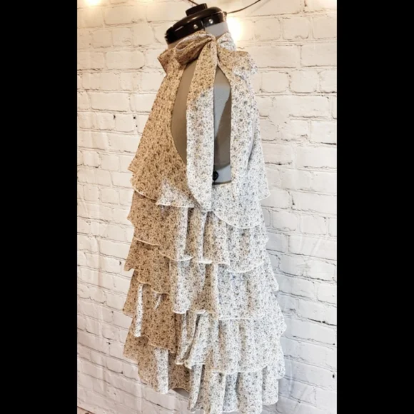 Love Rocks Ruffled Top L - Picture 4 of 6